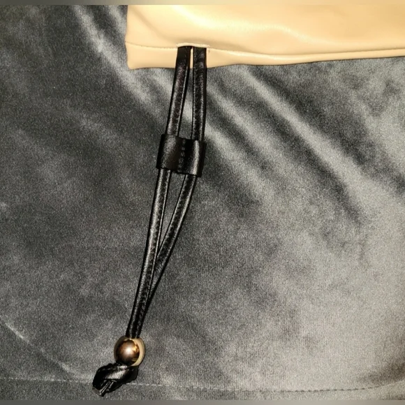 NWT Victorias Secret Cinch Top Tote Bare Faux Leather Bag Purse - Picture 4 of 11